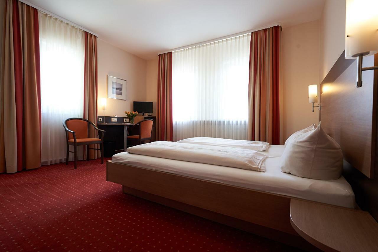 Hotel Gasthof Koenig Karl Freudenstadt Dış mekan fotoğraf